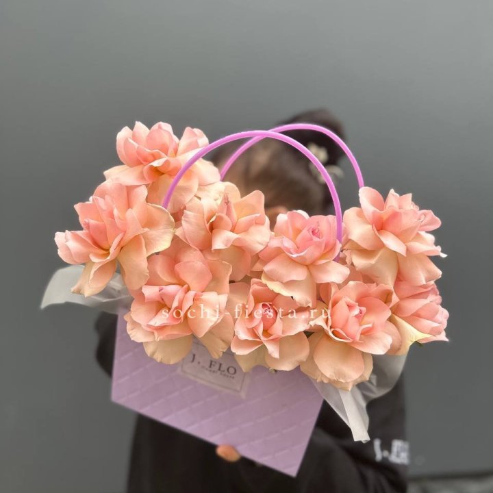 Сумочка с розами "Кети" в Улан-Удэ