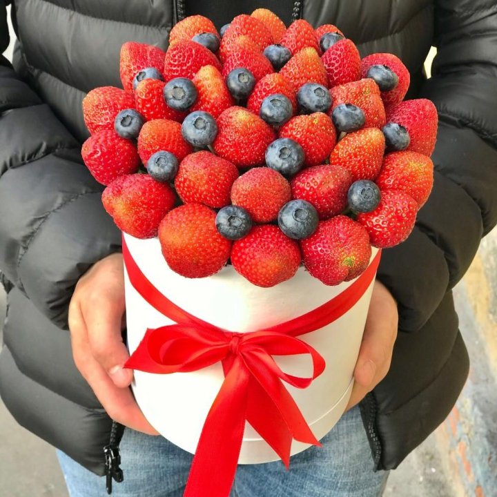 Клубничный бокс №3 в Улан-Удэ