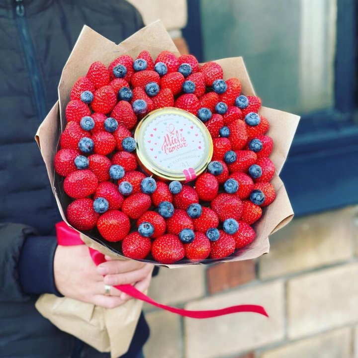 "Клубника и мёд" в Улан-Удэ