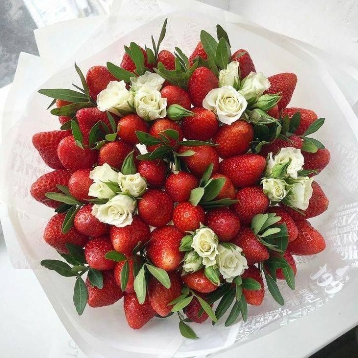 Клубника со сливками №2 в Улан-Удэ