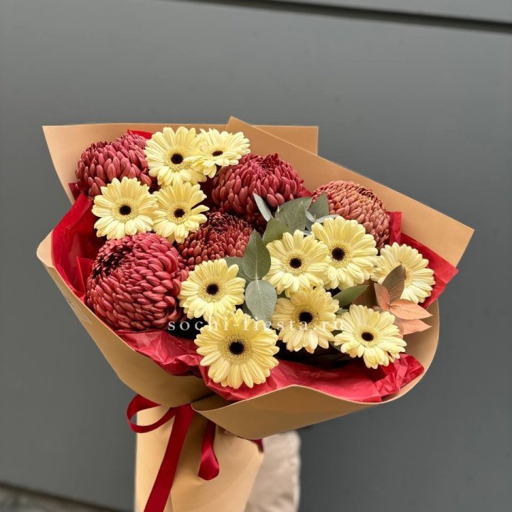 Букет гербер и хризантем Бигуди в Улан-Удэ