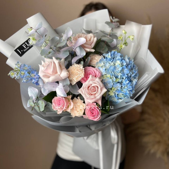 Букет с гортензией № 4 в Улан-Удэ