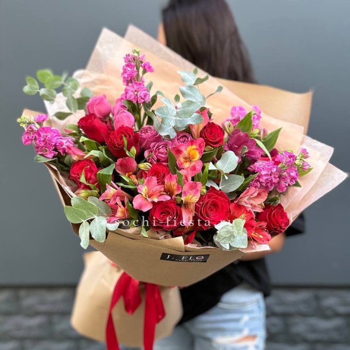 Дизайнерский букет №3 в Улан-Удэ