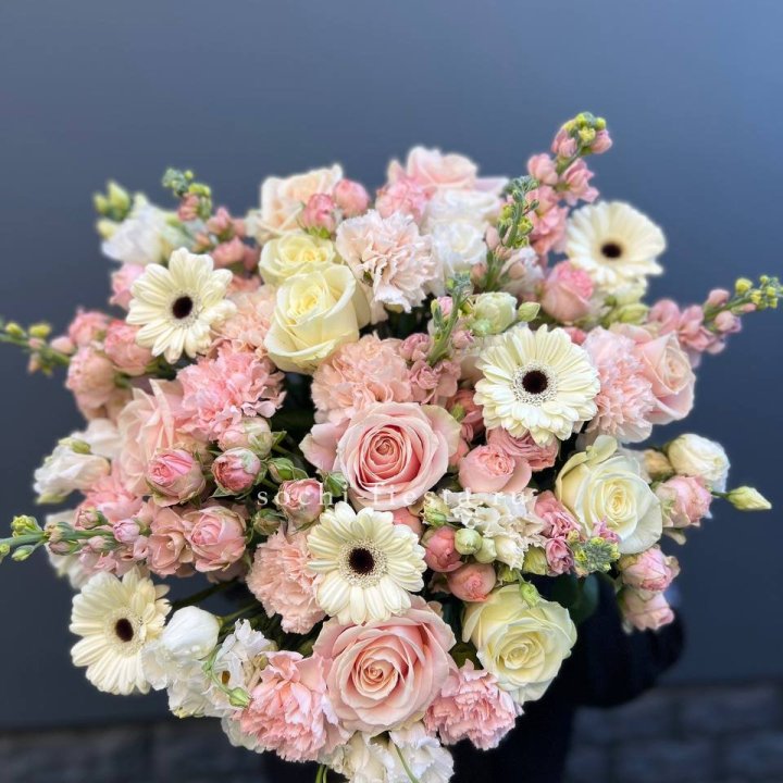 Авторский букет "Нежный" в Улан-Удэ