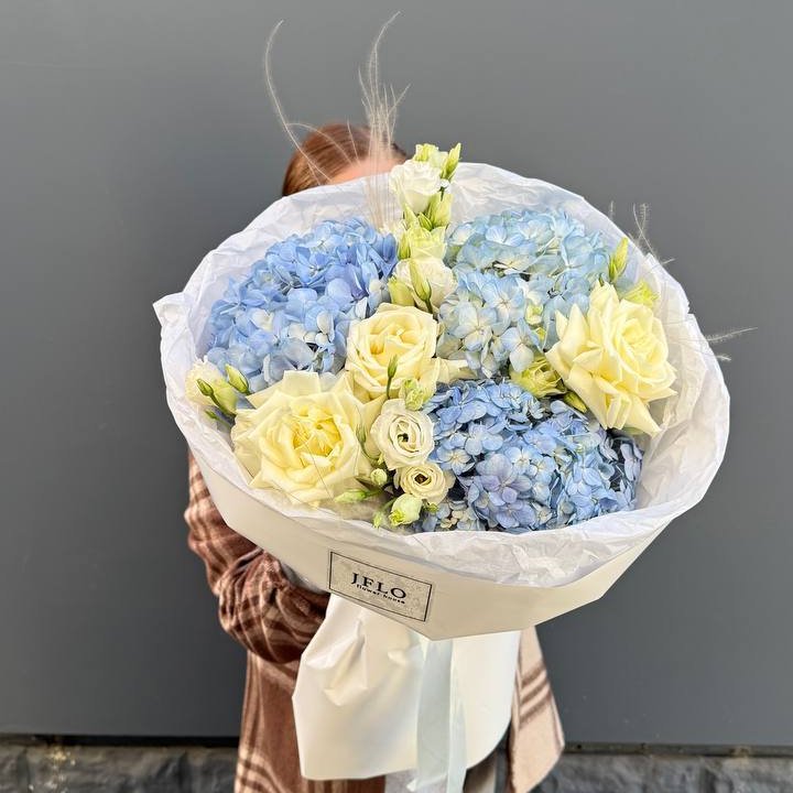 Букет "Глубина глаз" в Улан-Удэ