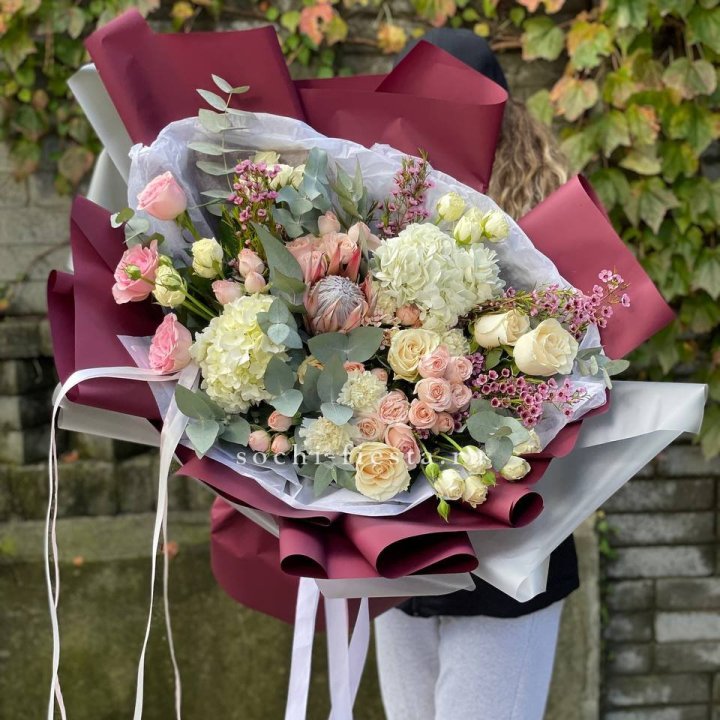 Авторский букет с протеей №1 в Улан-Удэ