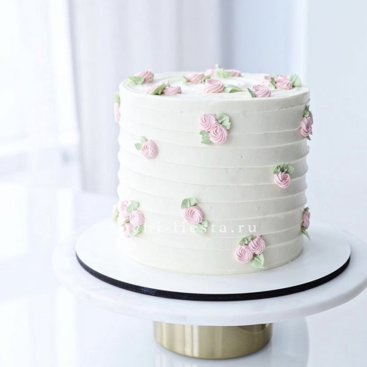 Торт "Розы в снегу" в Улан-Удэ