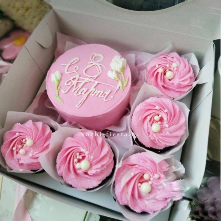 Капкейки и бенто-торт "8 марта!" в Улан-Удэ