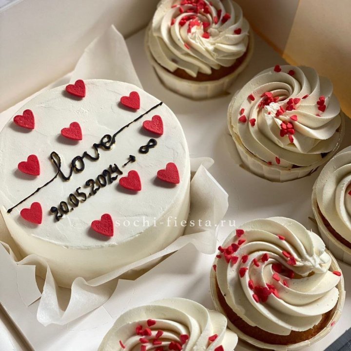 Капкейки и бенто-торт "Любимые" в Улан-Удэ