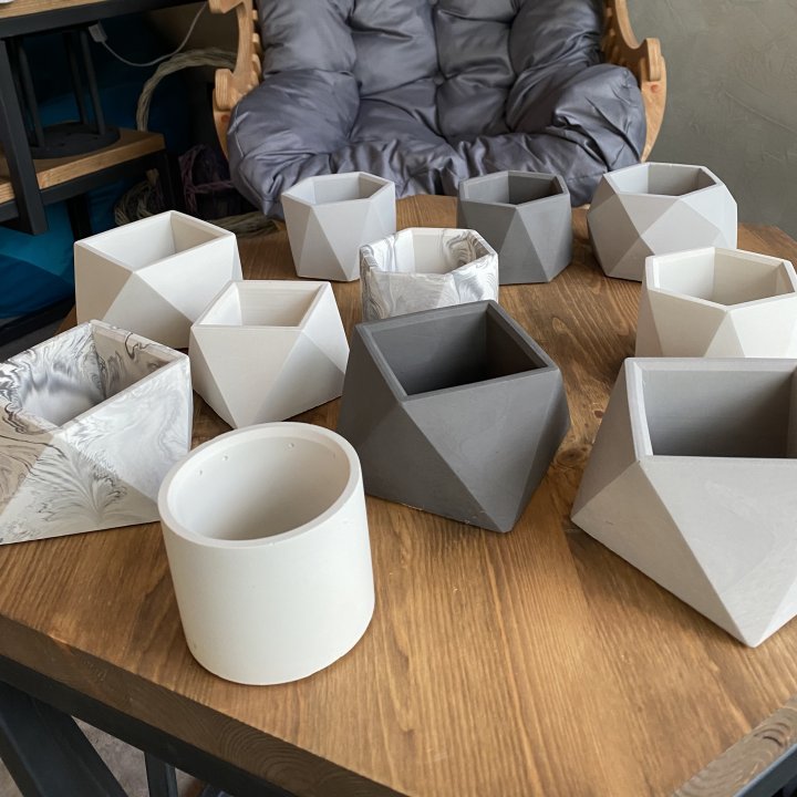 Дизайнерское кашпо в Улан-Удэ