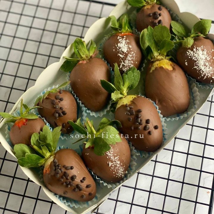 Клубника в шоколаде 10 ягод в Улан-Удэ