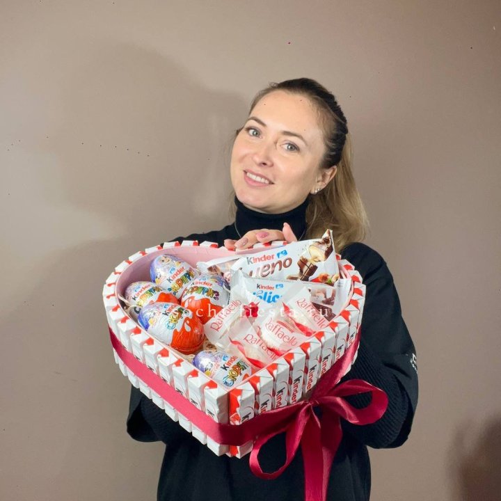 Подарочный набор сердце с Киндерами в Улан-Удэ