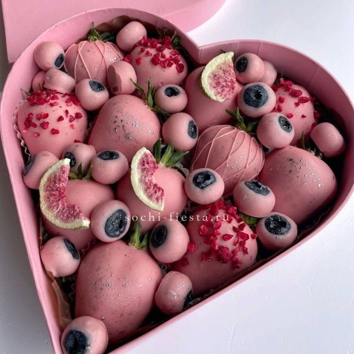 Клубника в шоколаде Сердце в Улан-Удэ