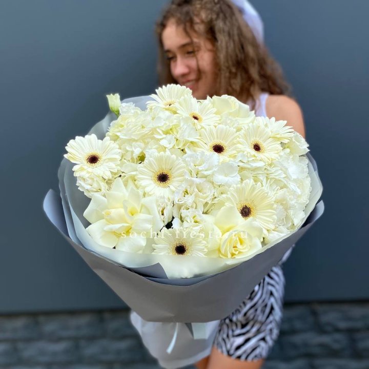  Букет "Вайт люксур" в Улан-Удэ