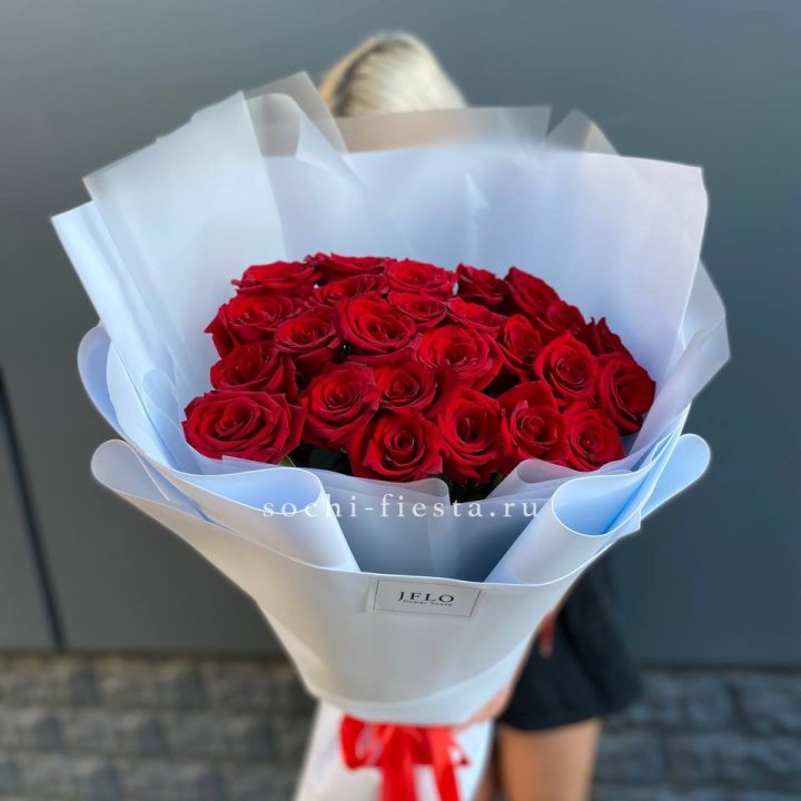 25 высоких роз  в Улан-Удэ