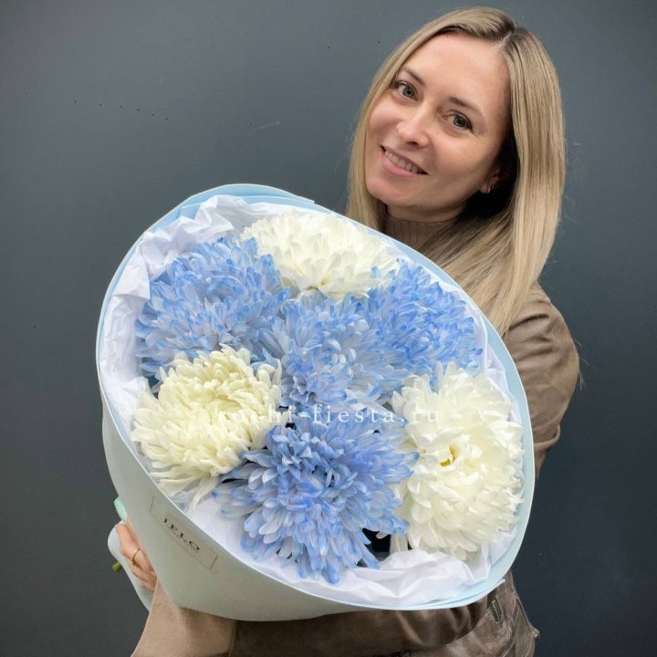 Букет из 7 хризантем  в Улан-Удэ