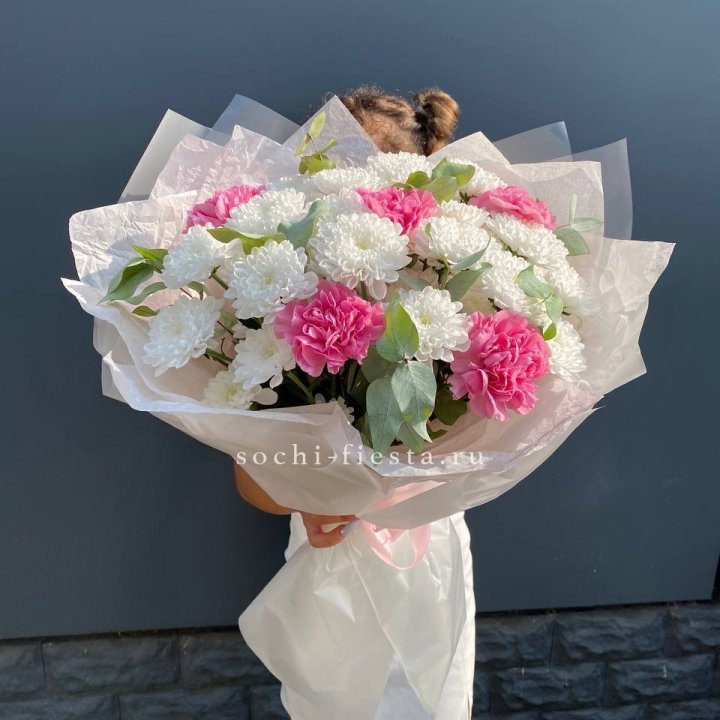  Букет  хризантем и диантусов "Воздушный" в Улан-Удэ