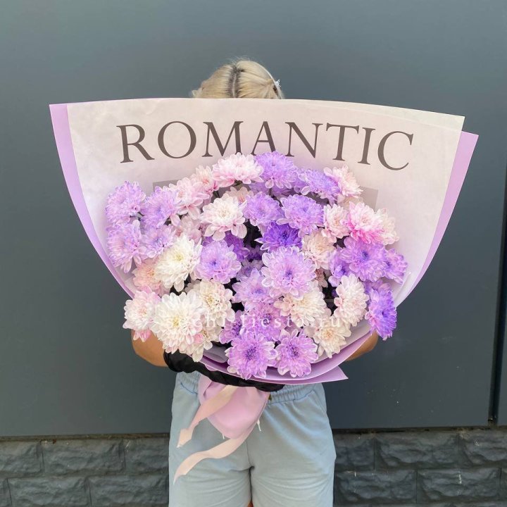 Букет сиреневых хризантем в Улан-Удэ
