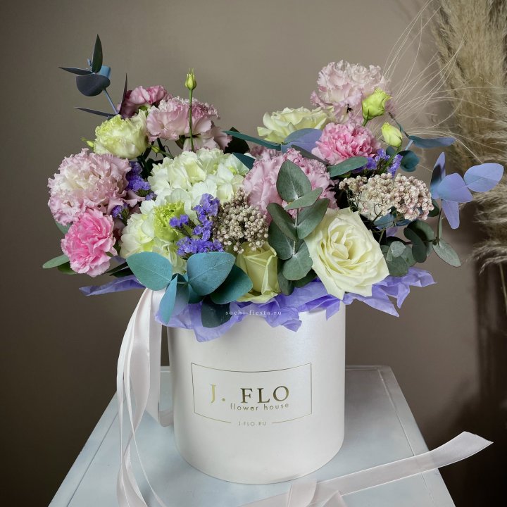 Цветочная коробка "Ода" в Улан-Удэ