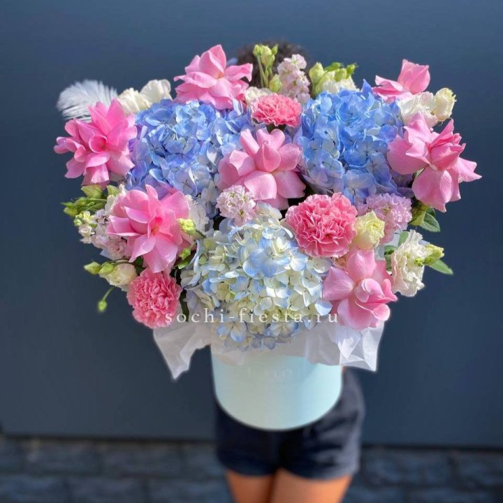 Коробка с цветами "Лемия" в Улан-Удэ