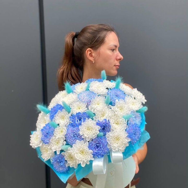  Коробочка  хризантем и лагуруса в Улан-Удэ