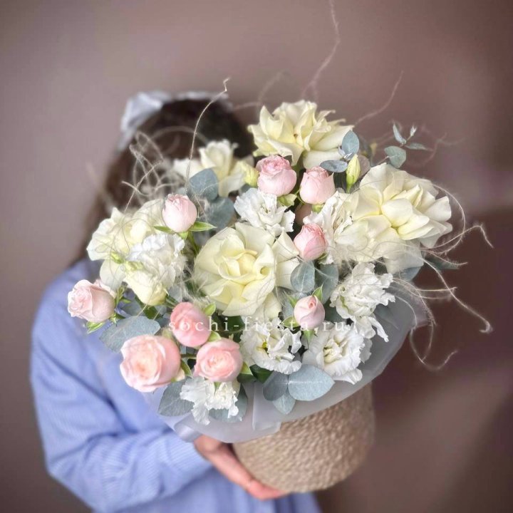 Авторский бокс "Милена" в джутовом кашпо в Улан-Удэ