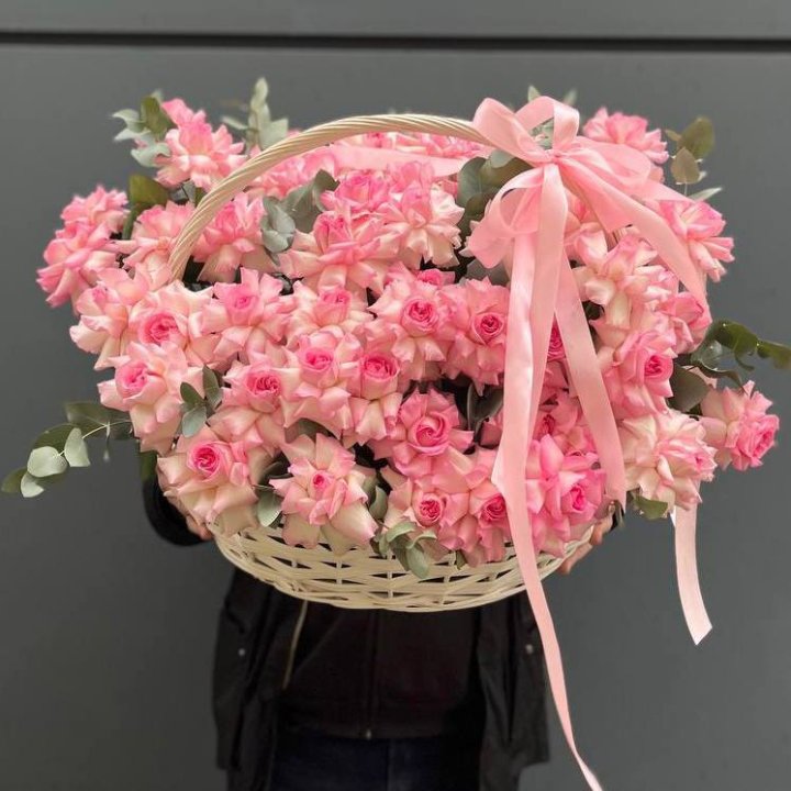 51 розовая роза в корзине в Улан-Удэ