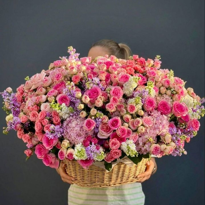 Цветочная корзина гигант №5 в Улан-Удэ