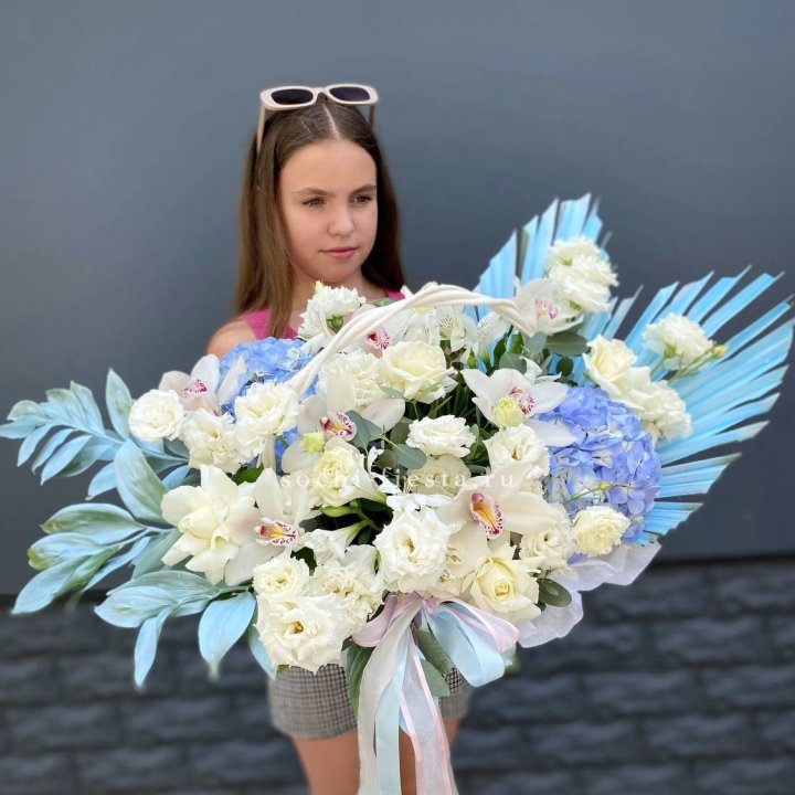 Цветочная корзина "Блю винч" в Улан-Удэ