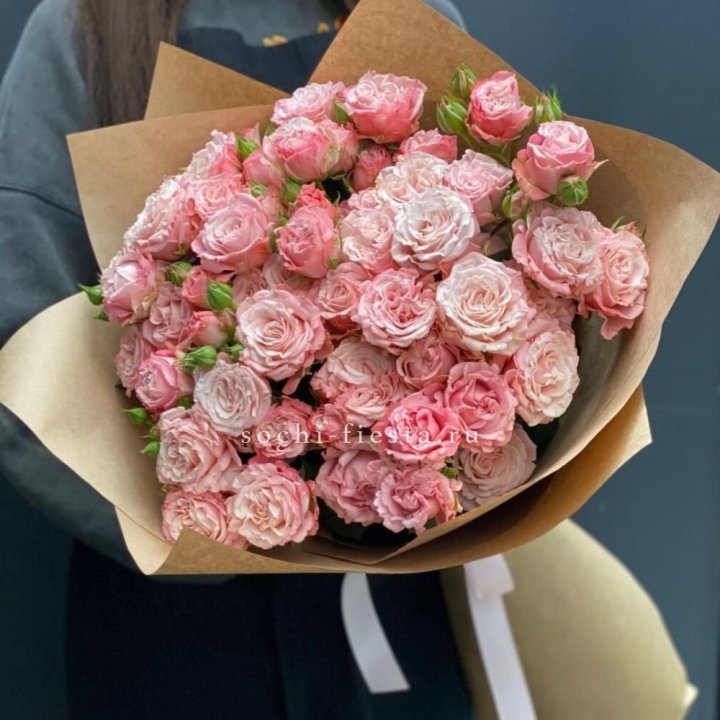 Пионовидные розы Bombastic №2 в Улан-Удэ