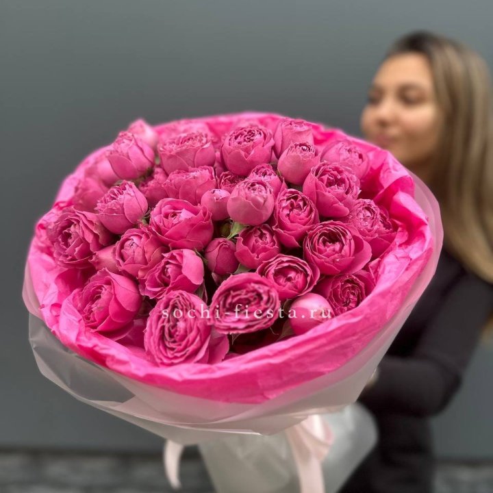 Букет из пионовидных роз  в Улан-Удэ