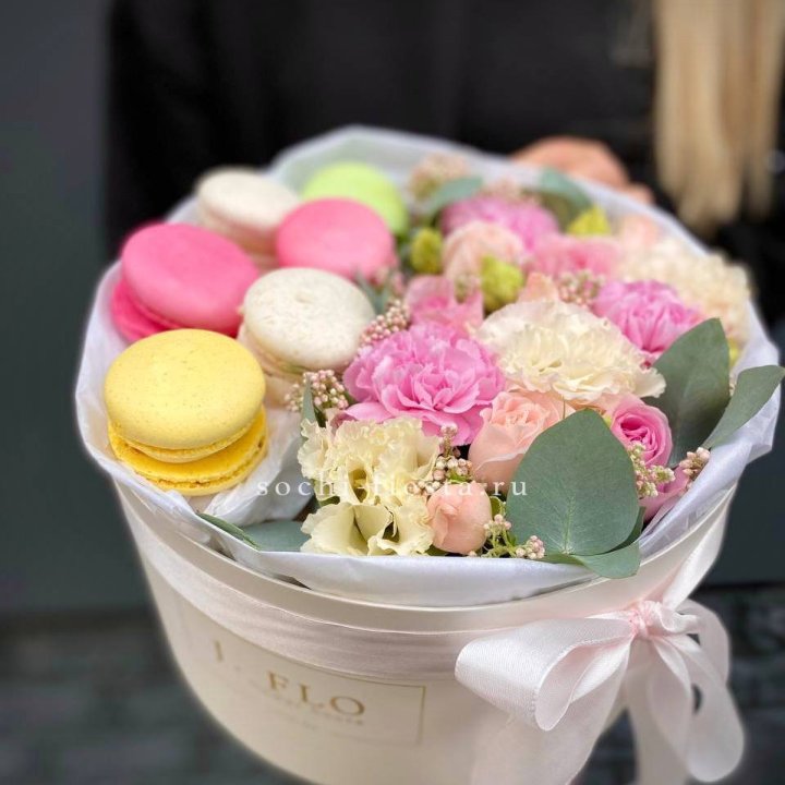 Бокс с макаронс "Тендернес" в Улан-Удэ