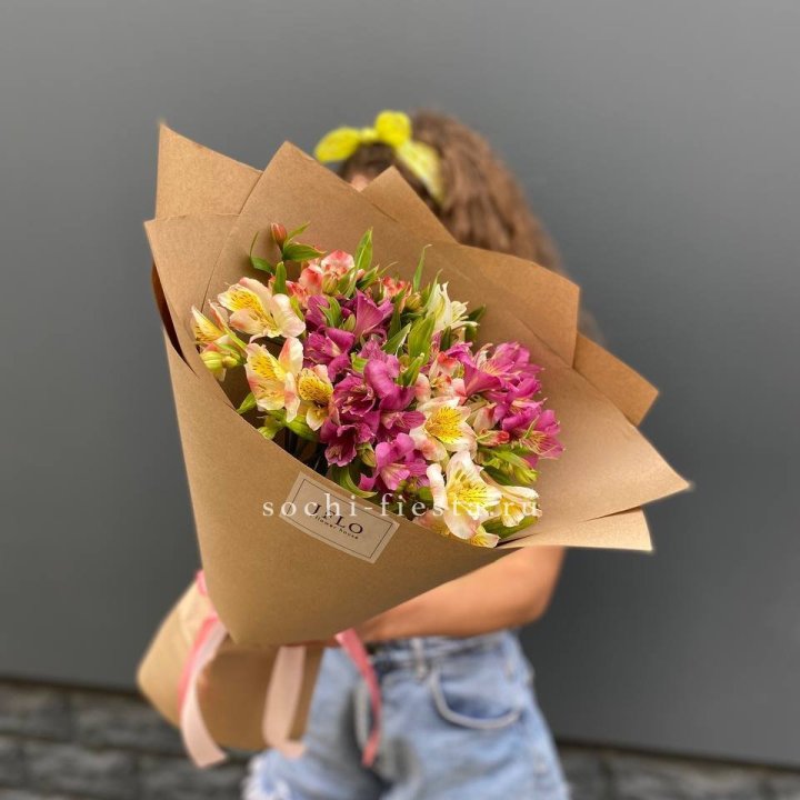 Альстромерии в крафте в Улан-Удэ