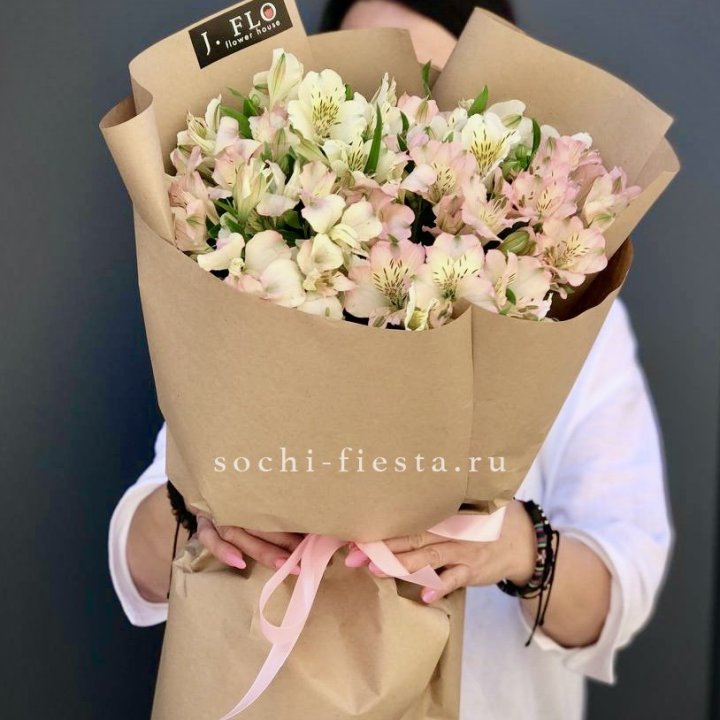 17  альстромерий в крафте в Улан-Удэ