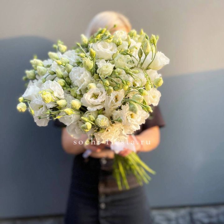 Букет эустом под ленту  в Улан-Удэ