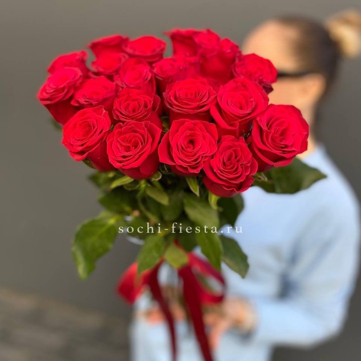 19 красных роз в Улан-Удэ