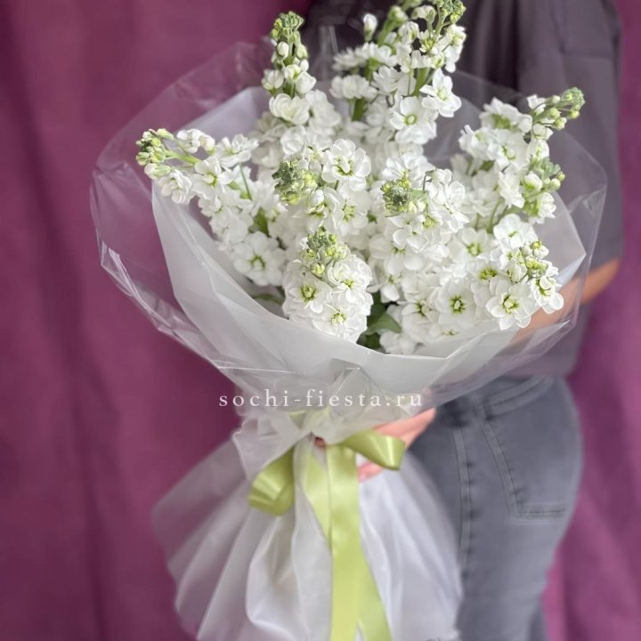 Букет ароматной маттиоллы №1 в Улан-Удэ