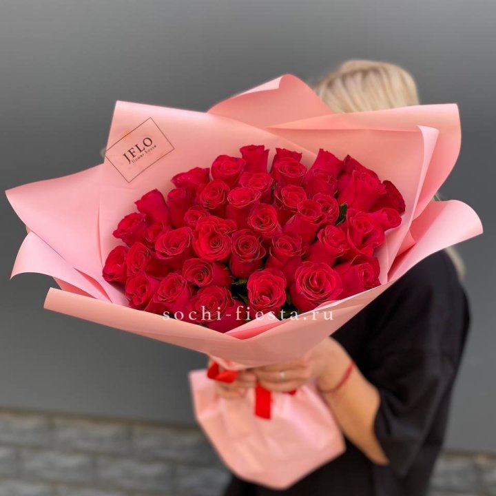 35 красных роз в Улан-Удэ