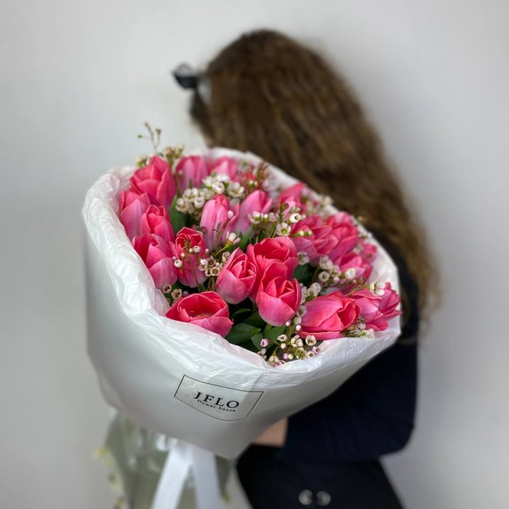 Дуо тюльпаны с хамелациумом в Улан-Удэ