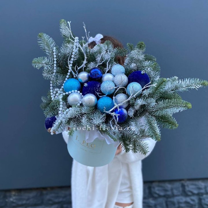 Композиция "Голубая бездна" в Улан-Удэ