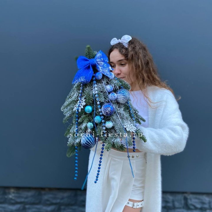 Новогодняя елочка "Блю" в Улан-Удэ