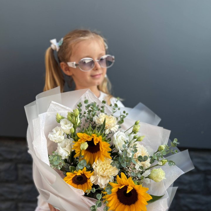  Букет  из стойких цветов с подсолнухами в Улан-Удэ
