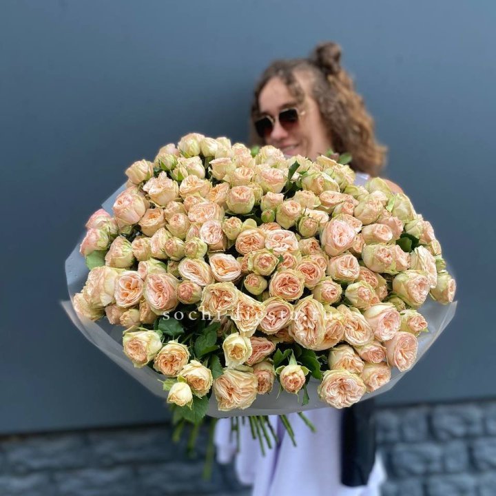 51 пионовидная роза в Улан-Удэ