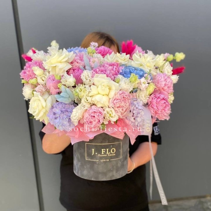 Цилиндр с пионами "Аса" в Улан-Удэ