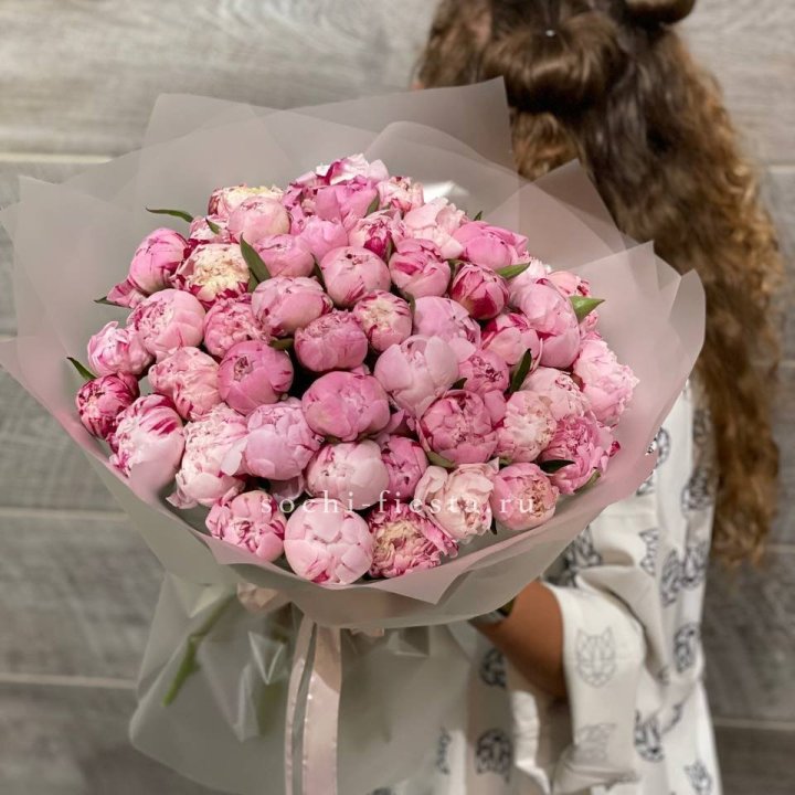 51 розовый пион в Улан-Удэ