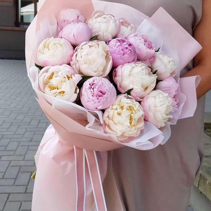 Букет пионов "Маршмелоу" в Улан-Удэ