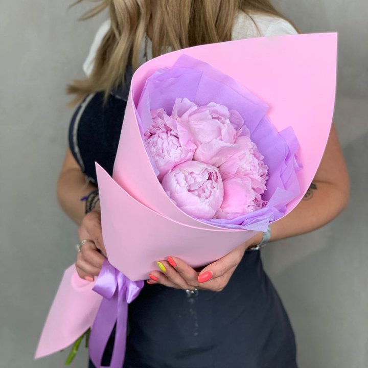 Букет пионов "Файв" в Улан-Удэ