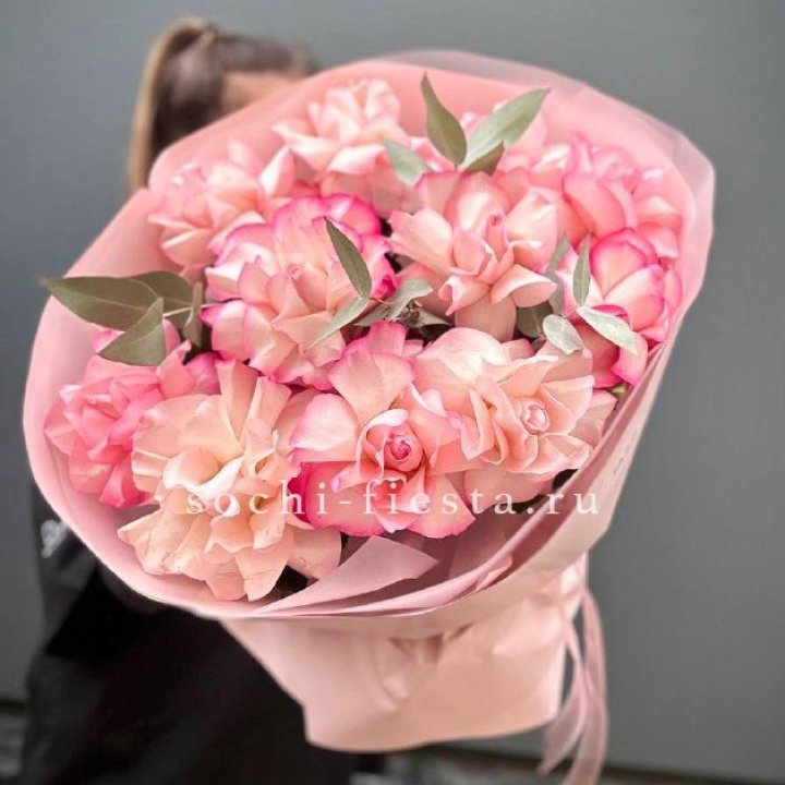 Нежно- розовые французские розы Венди в Улан-Удэ