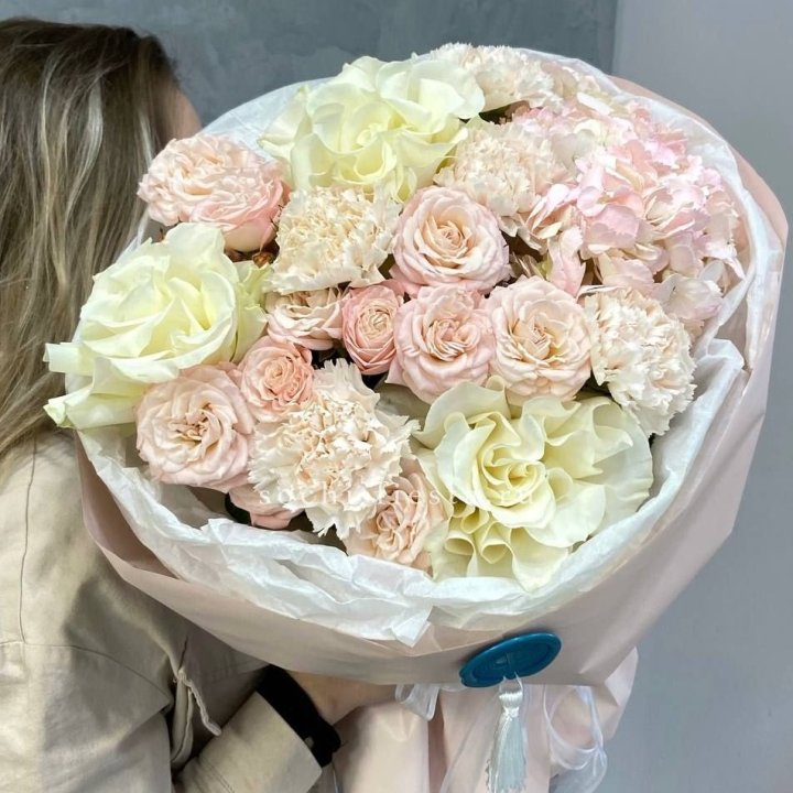 Дизайнерский букет "Джентел" в Улан-Удэ