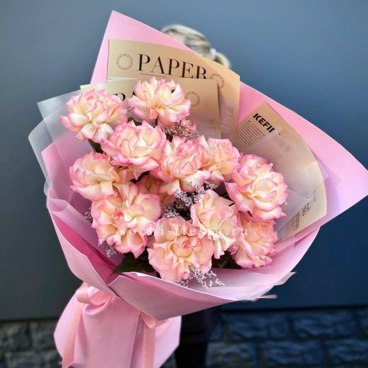 15 французских роз "Джумилия" в Улан-Удэ